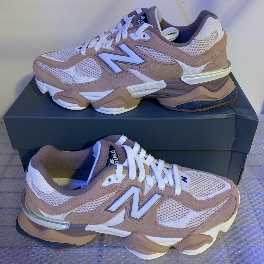 New Balance 9060 Earth Shadow U9060ETN - Men’s Size 7.5